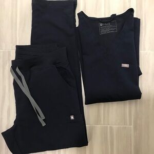 FIGS Navy Yola Pants Size Medium and Catarina Top Size Large